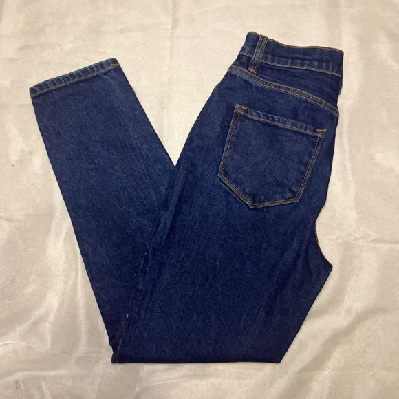 Women's Fashion Nova Mom Jeans - size 5 - dark wash jeans - Picture 5 of 8